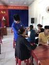Viettel Phú Ninh phối hợp với Tổ đề án 06, Trạm y tế và Đoàn thanh niên hỗ trợ chuẩn hóa thôn tin di động, tạo tài khoản định danh điện tử VNeID và Sổ khám sức khỏe điện tử cho người dân.